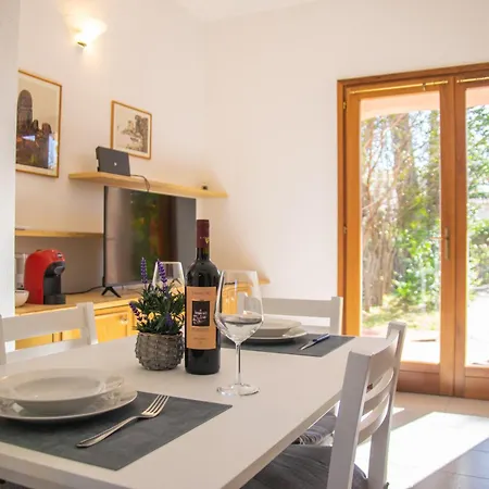 Apartment A Pochi Passi Dalla San Teodoro (Sardinia)